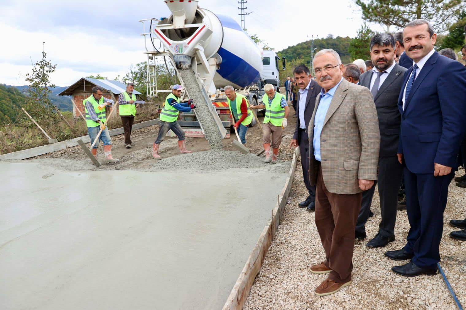 AKKUŞ’TA DAVULLU ZURNALI YOL SEVİNCİ